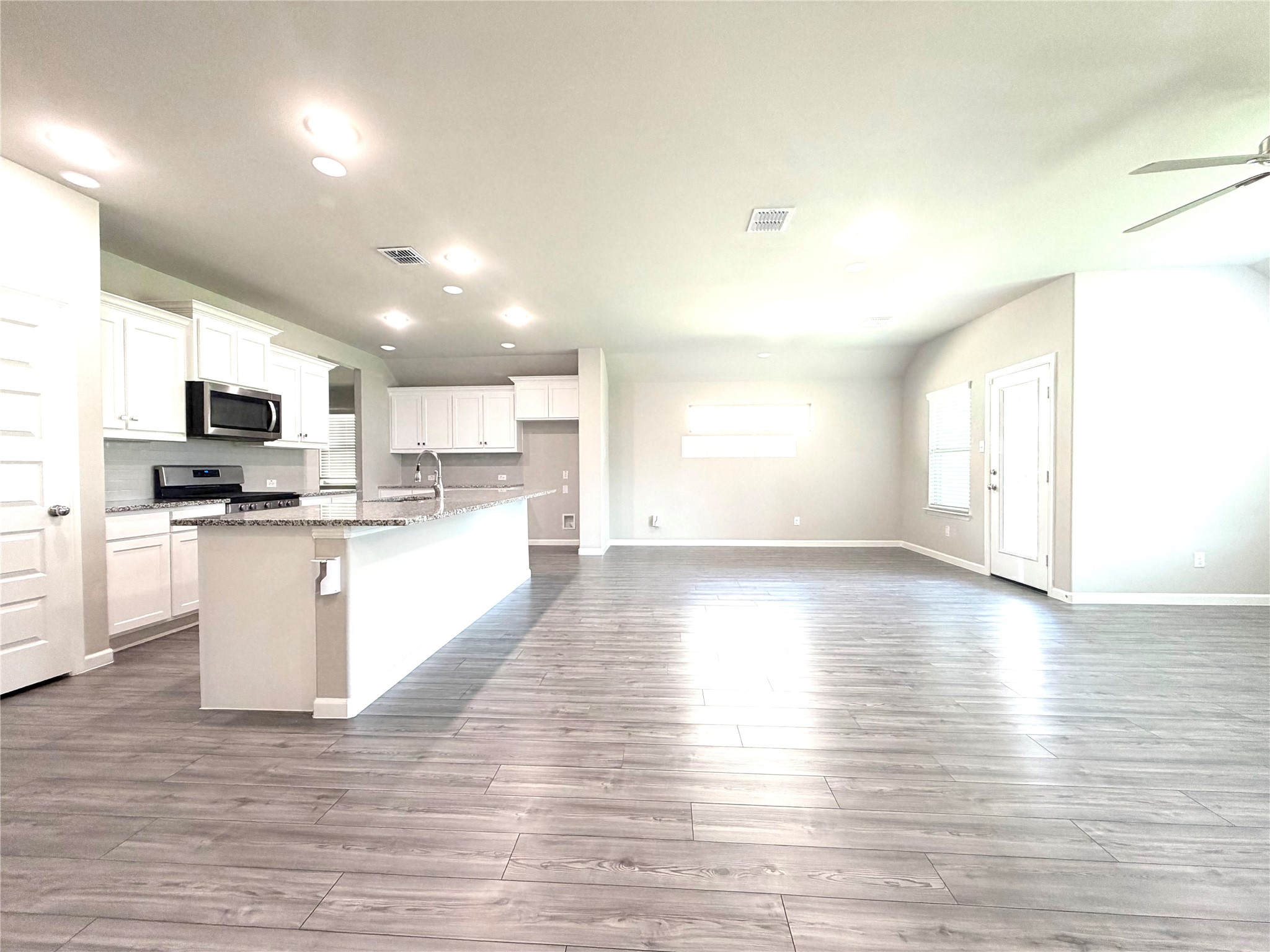 218 Brookview Drive Lavon TX 75166