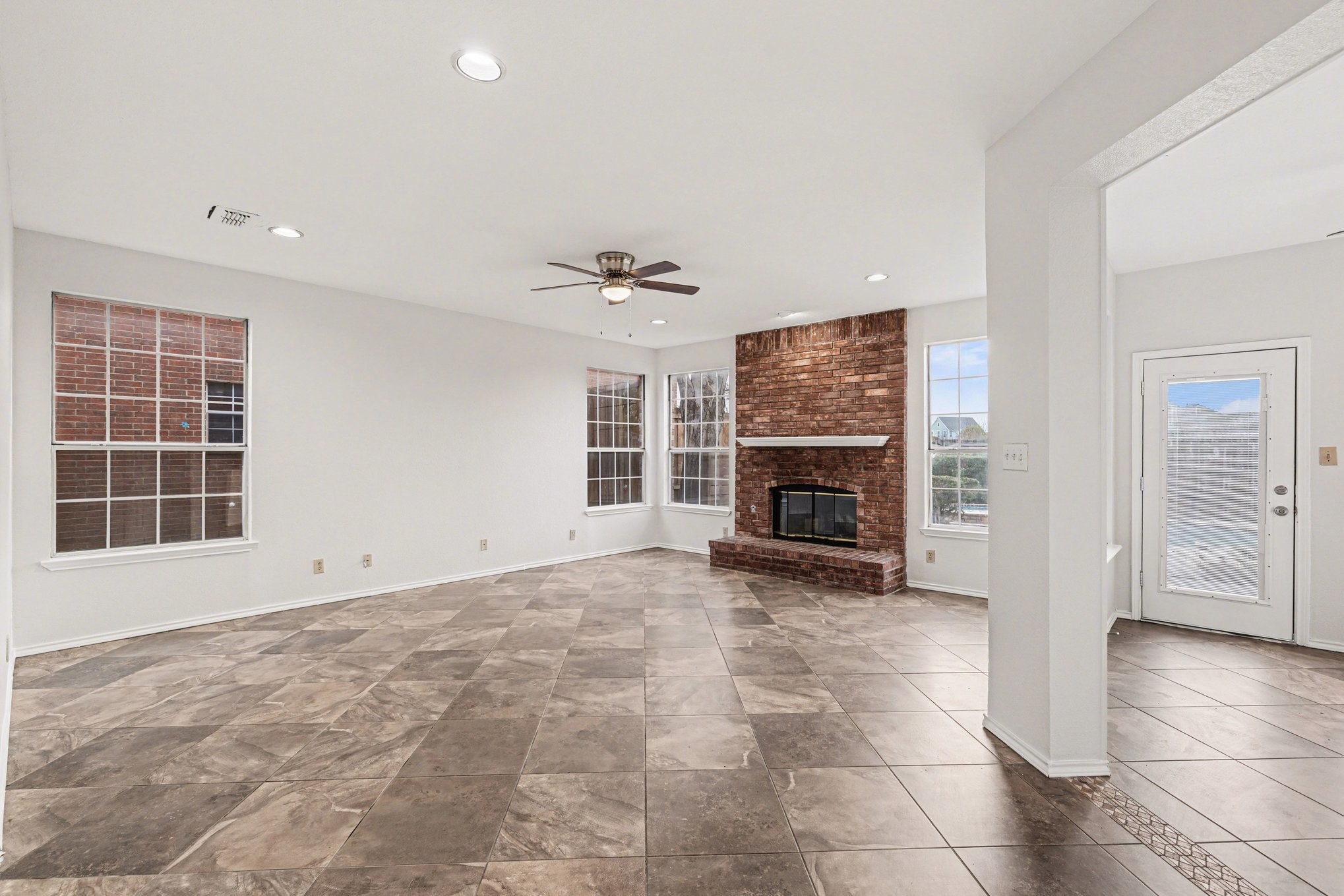 2829 Panorama Drive Carrollton TX 75007