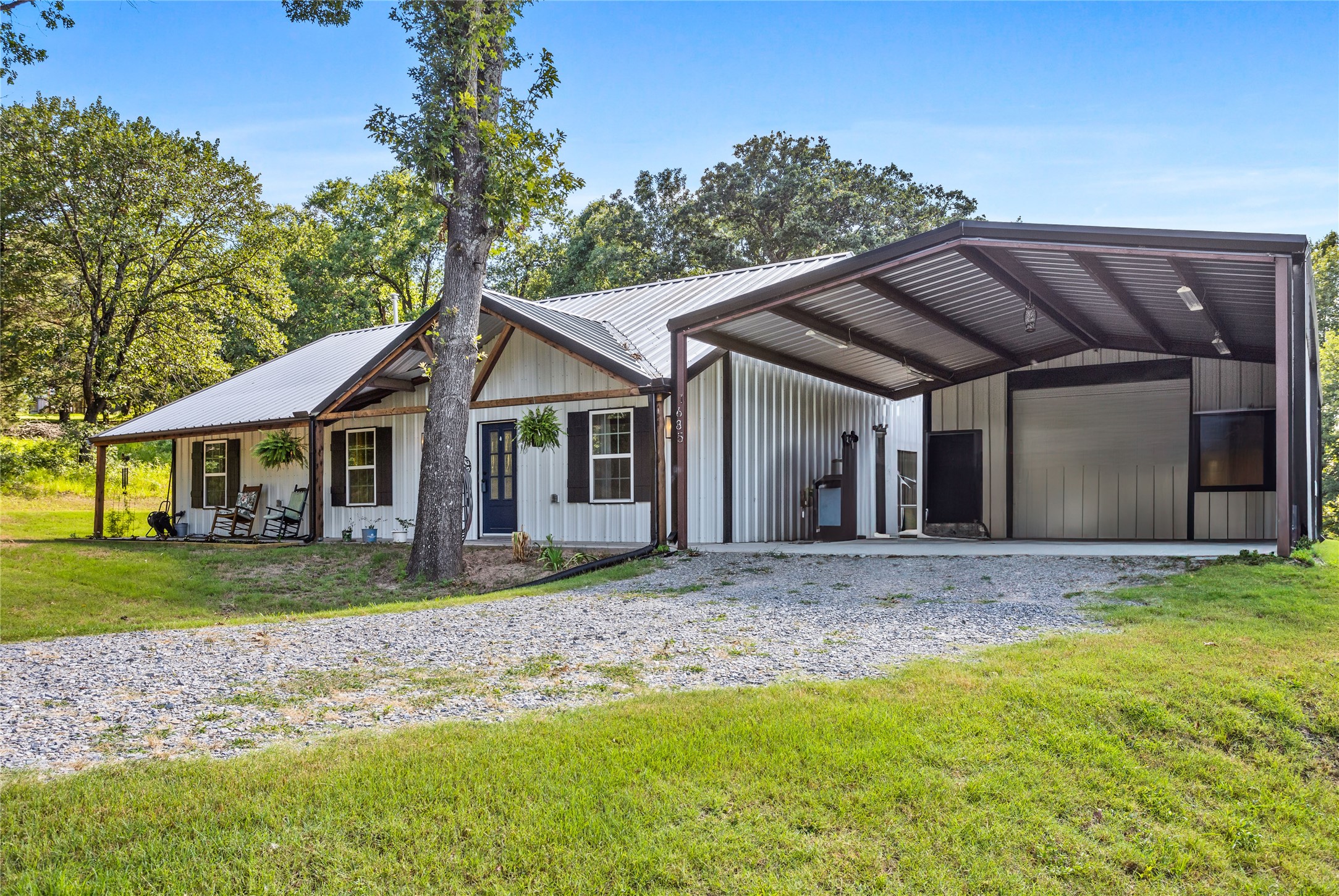 1685 Fleming Road Bells TX 75414
