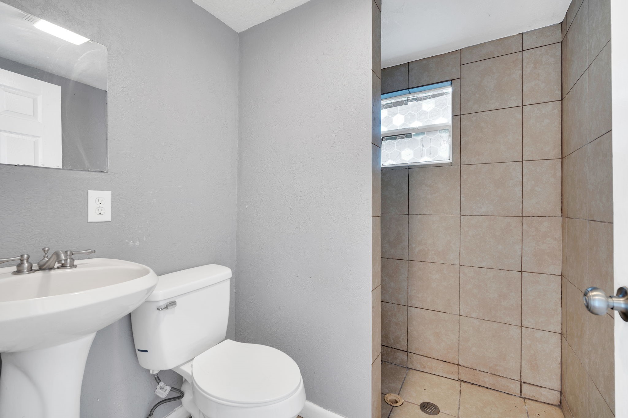 620 E Elm Street Hillsboro TX 76645