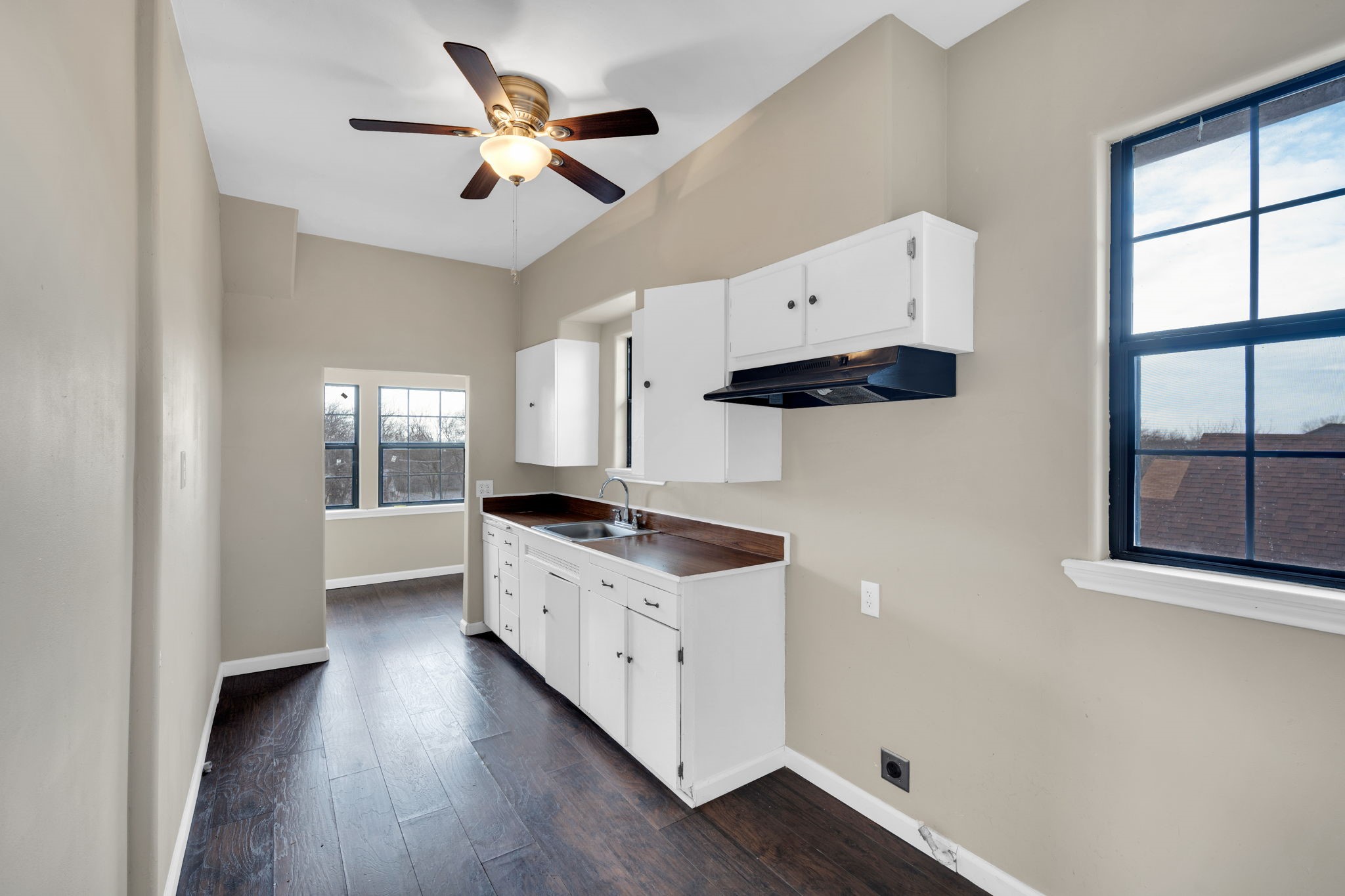 620 E Elm Street Hillsboro TX 76645