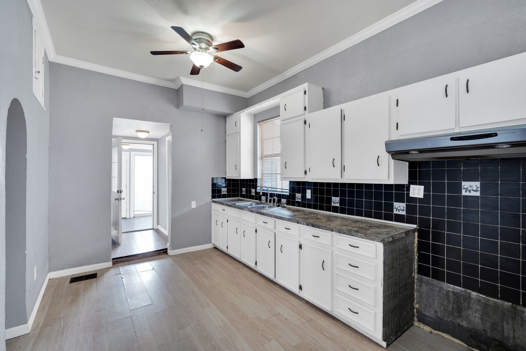 620 E Elm Street Hillsboro TX 76645