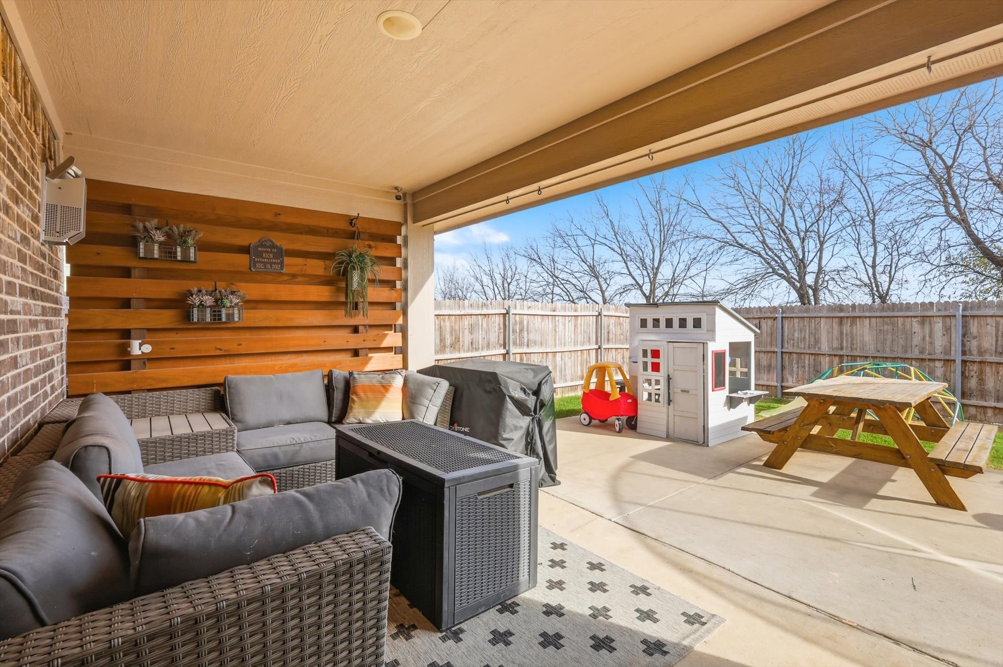 8809 Lavon Lane Denton TX 76226