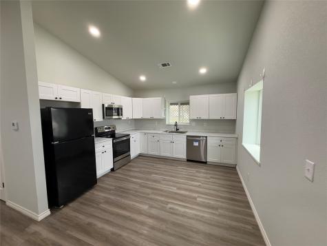 303 Ussery Street Bowie TX 76230