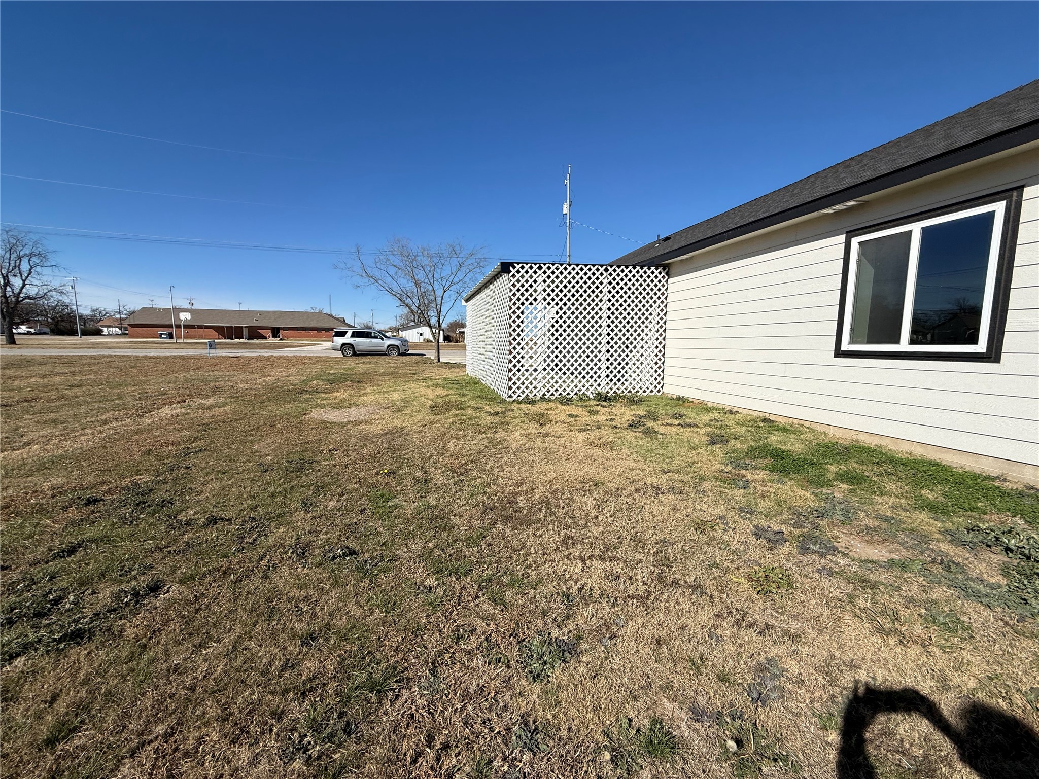 303 Ussery Street Bowie TX 76230