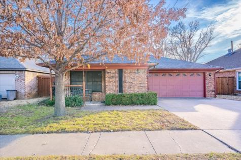 206 Alexander Court Irving TX 75061