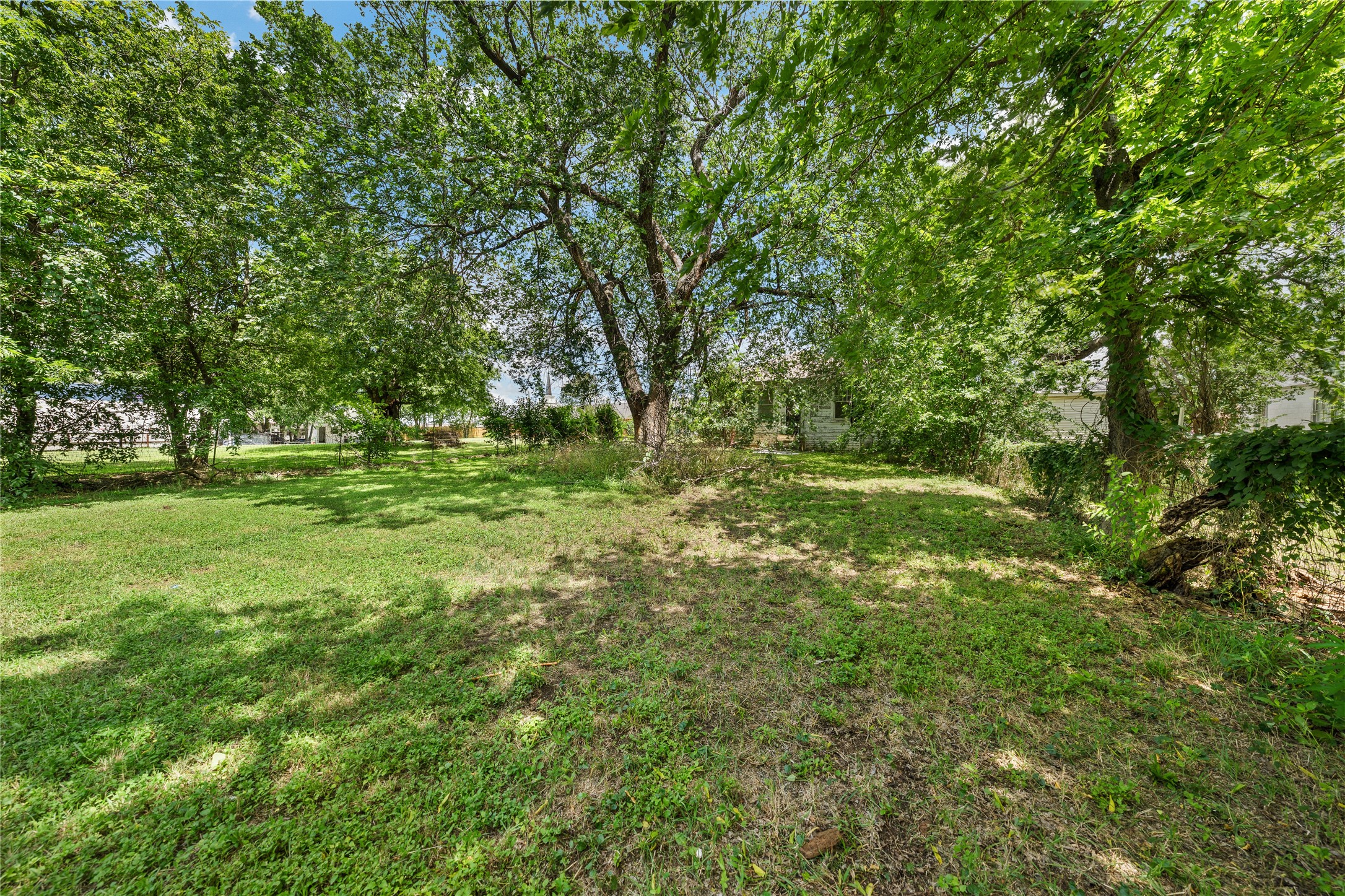 2217 Ross Avenue Waco TX 76706