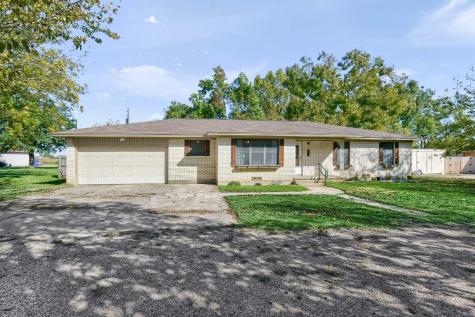 1409 Sherman Drive Whitesboro TX 76273