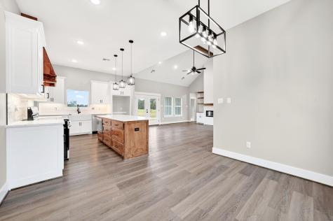697 Vz Cr 3717 Edgewood TX 75117