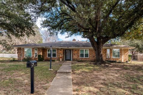 1428 Pamela Street Hurst TX 76053