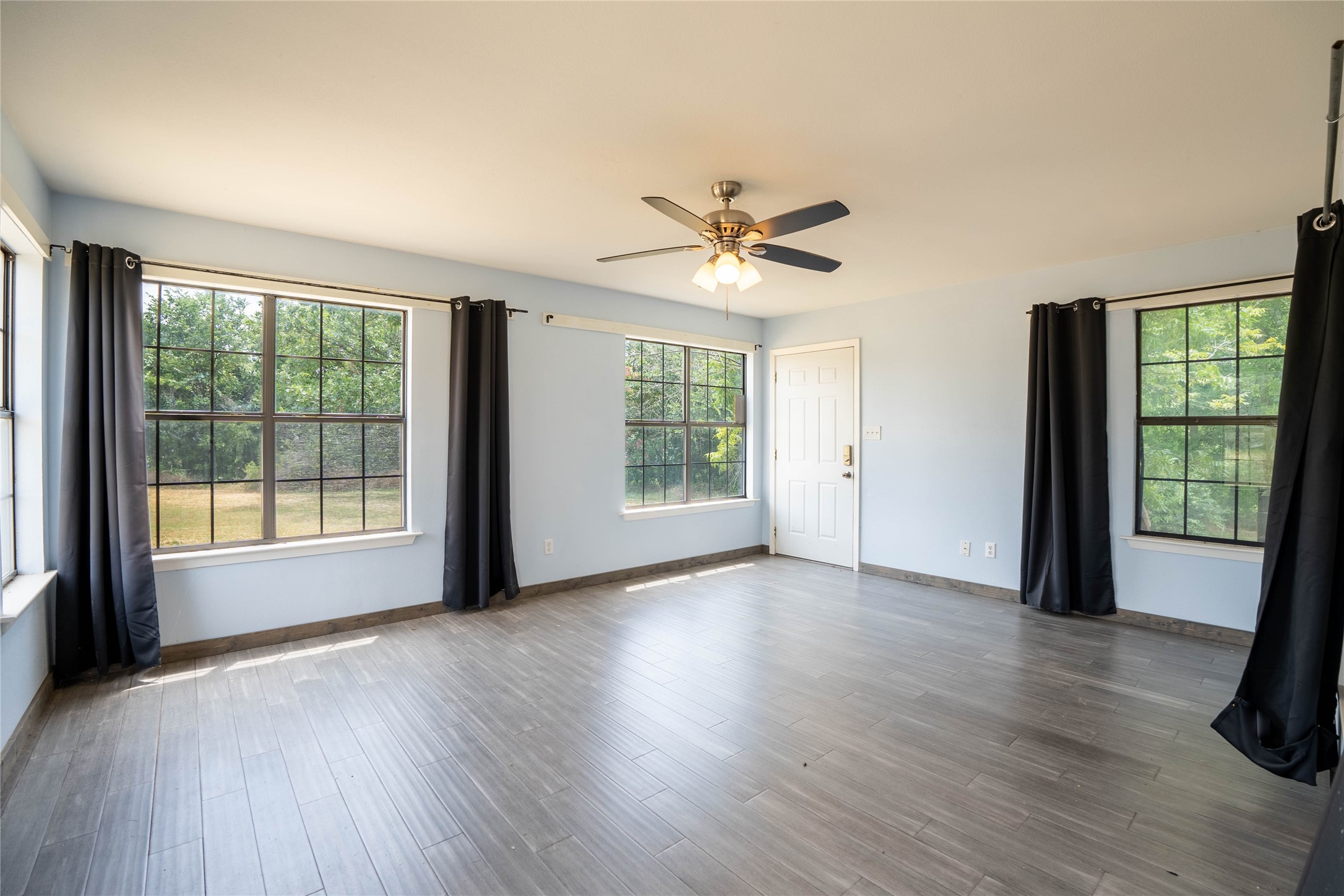 909 Fox Lane Azle TX 76020