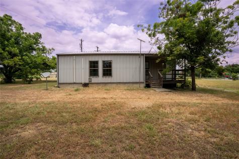 909 Fox Lane Azle TX 76020