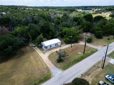 909 Fox Lane Azle TX 76020