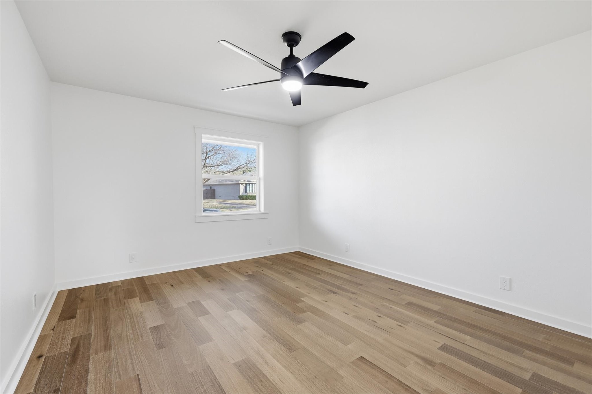 8454 Swift Avenue Dallas TX 75228
