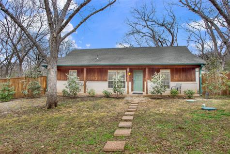 1538 County Road 1200 Savoy TX 75479