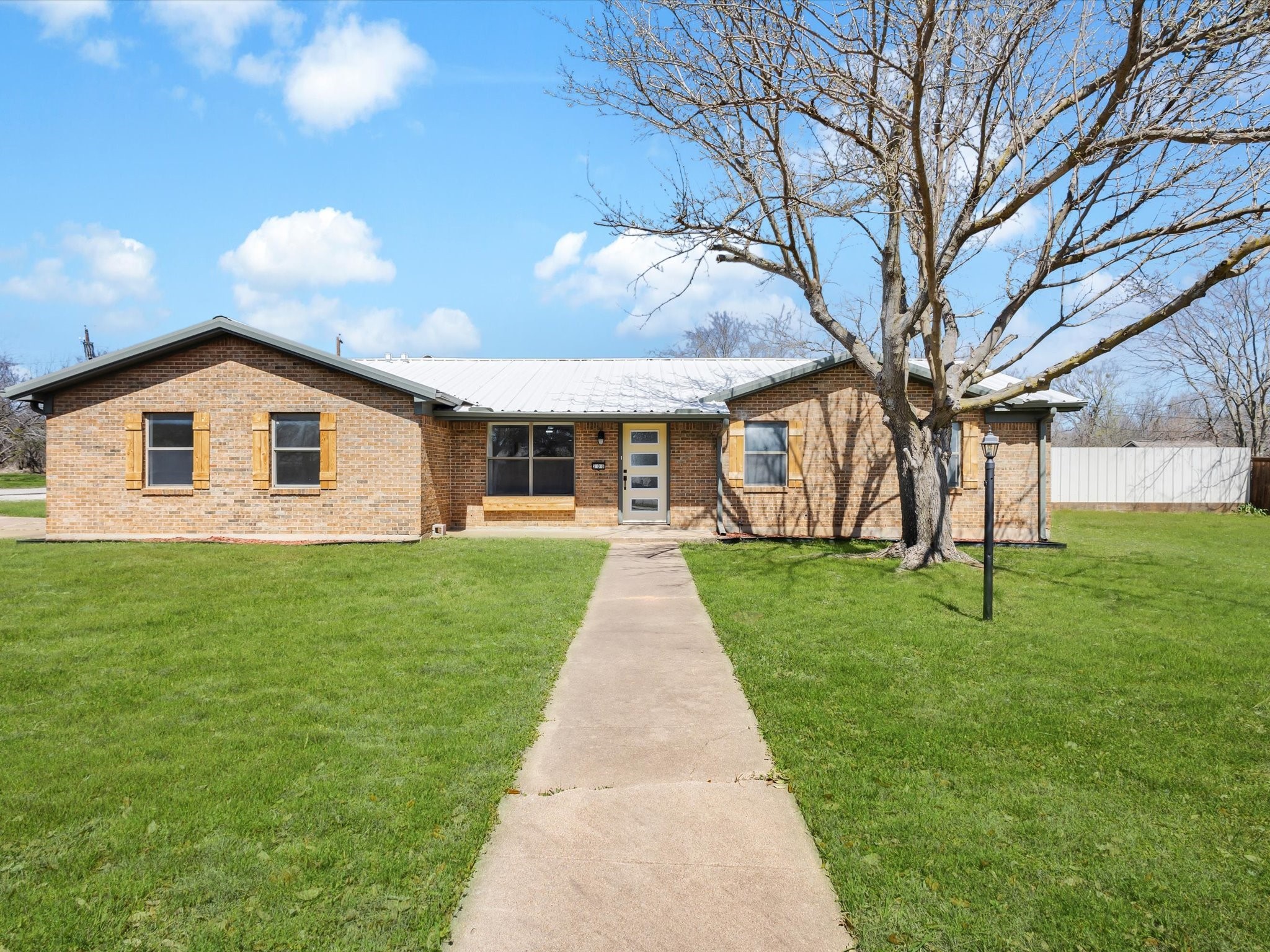 200 NW 33rd Street Mineral Wells TX 76067
