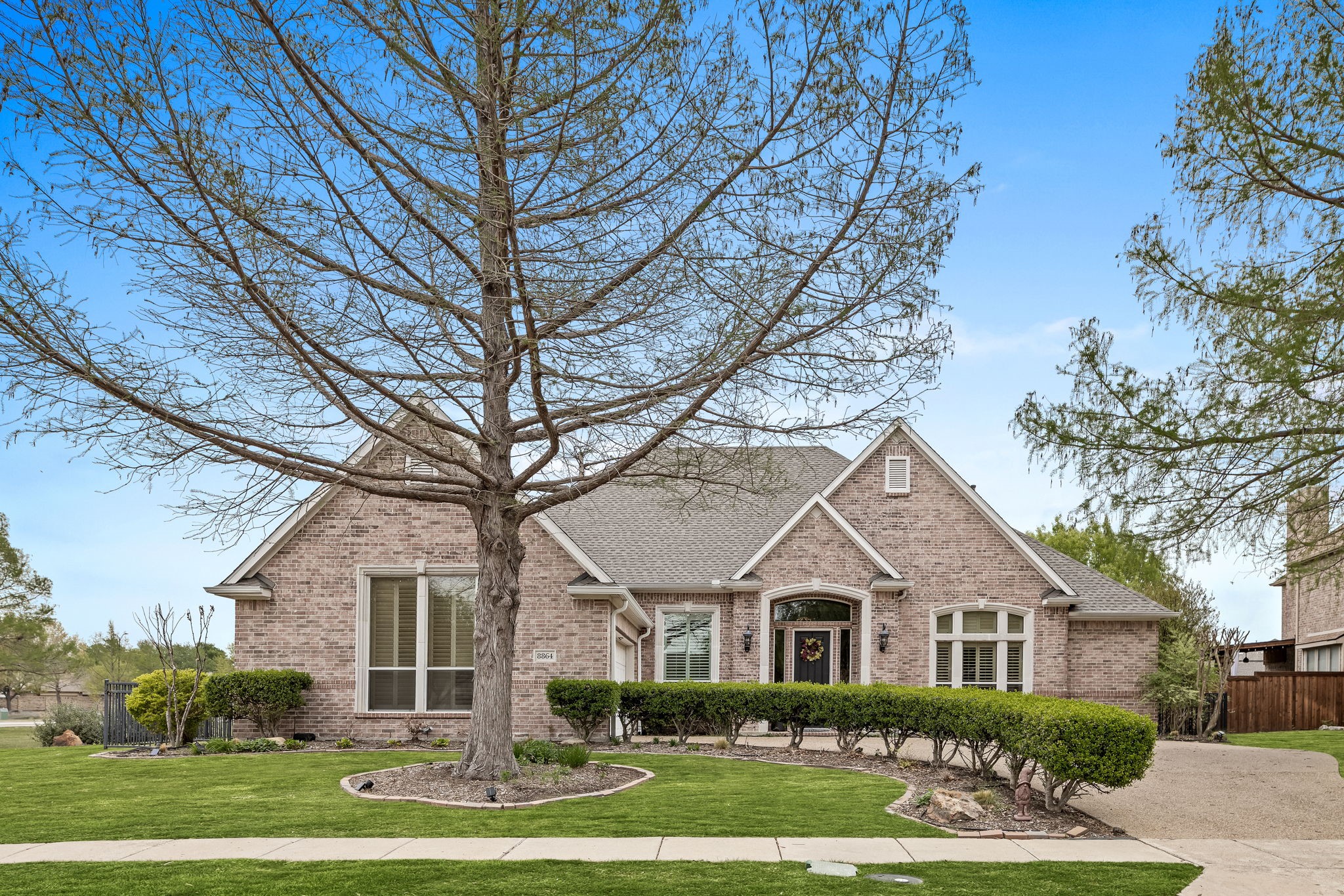 8864 Broken Bend Lane Frisco TX 75036