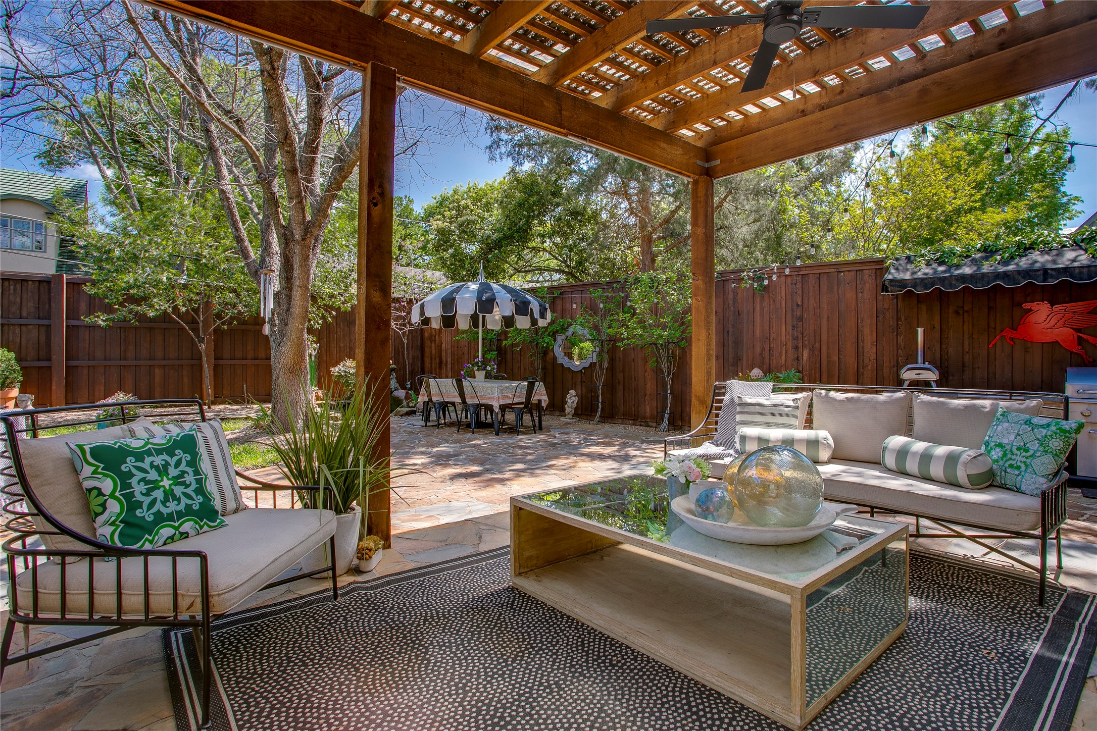 1150 N Canterbury Court Dallas TX 75208