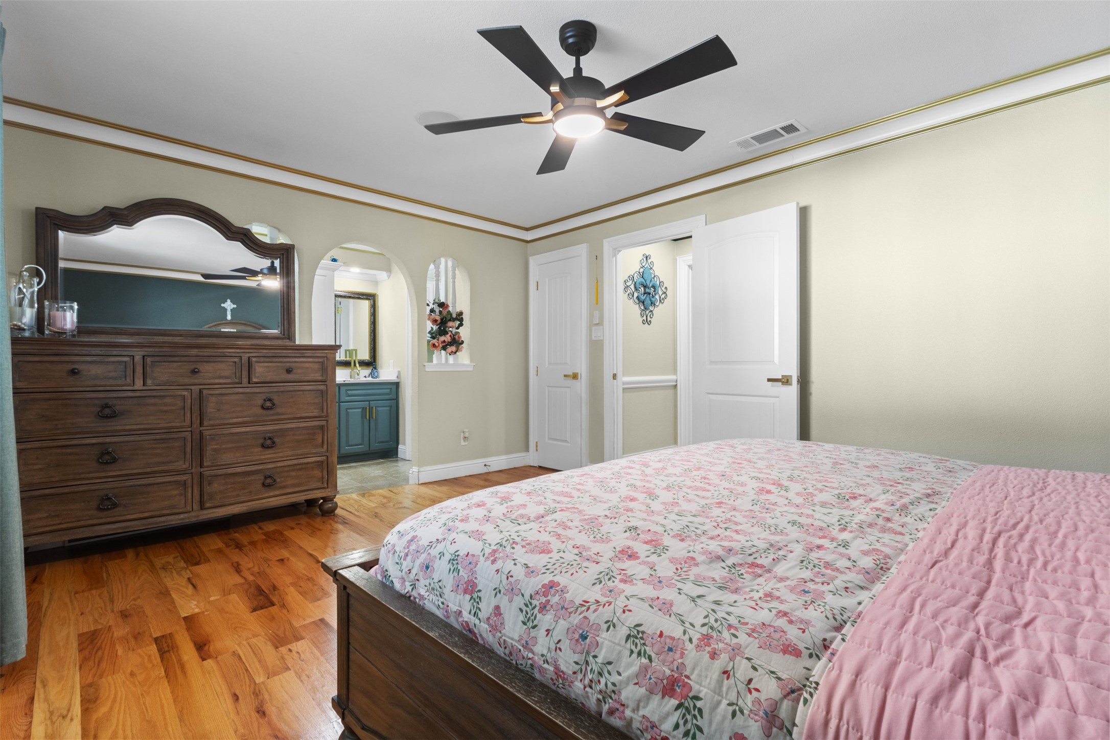 4017 Kazak Street Garland TX 75041