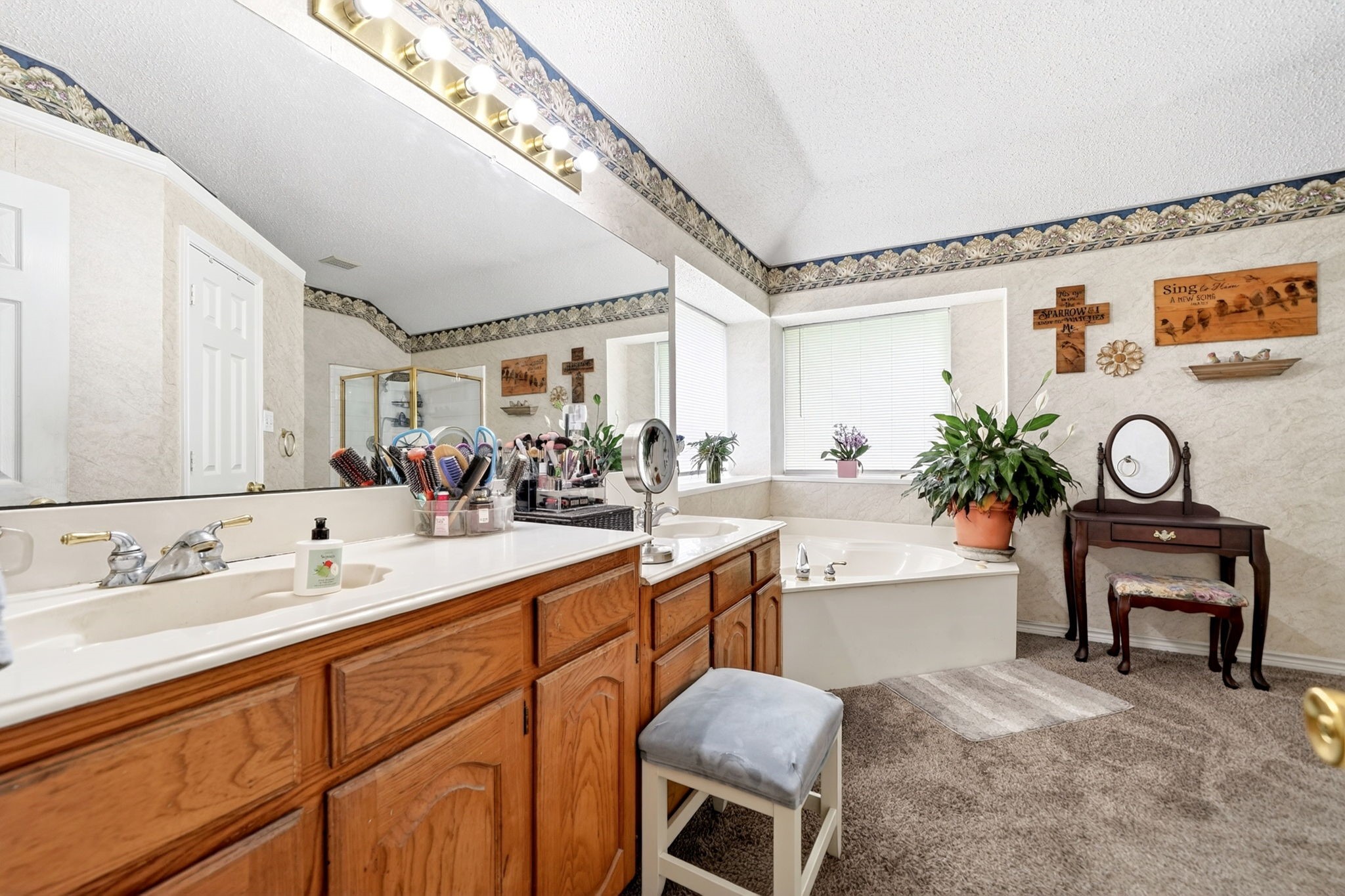 4210 Pointe Loma Drive Rowlett TX 75088