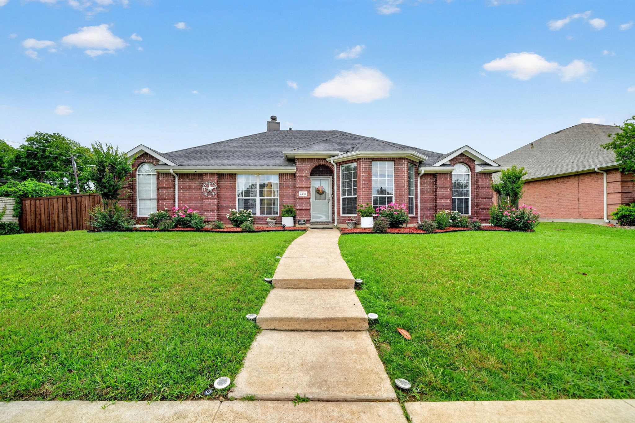 4210 Pointe Loma Drive Rowlett TX 75088