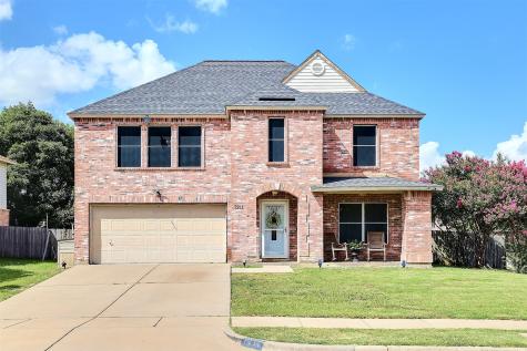 7211 Port Phillip Drive Arlington TX 76002