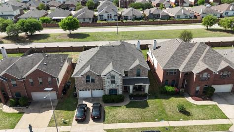421 Roundrock Lane Fort Worth TX 76140