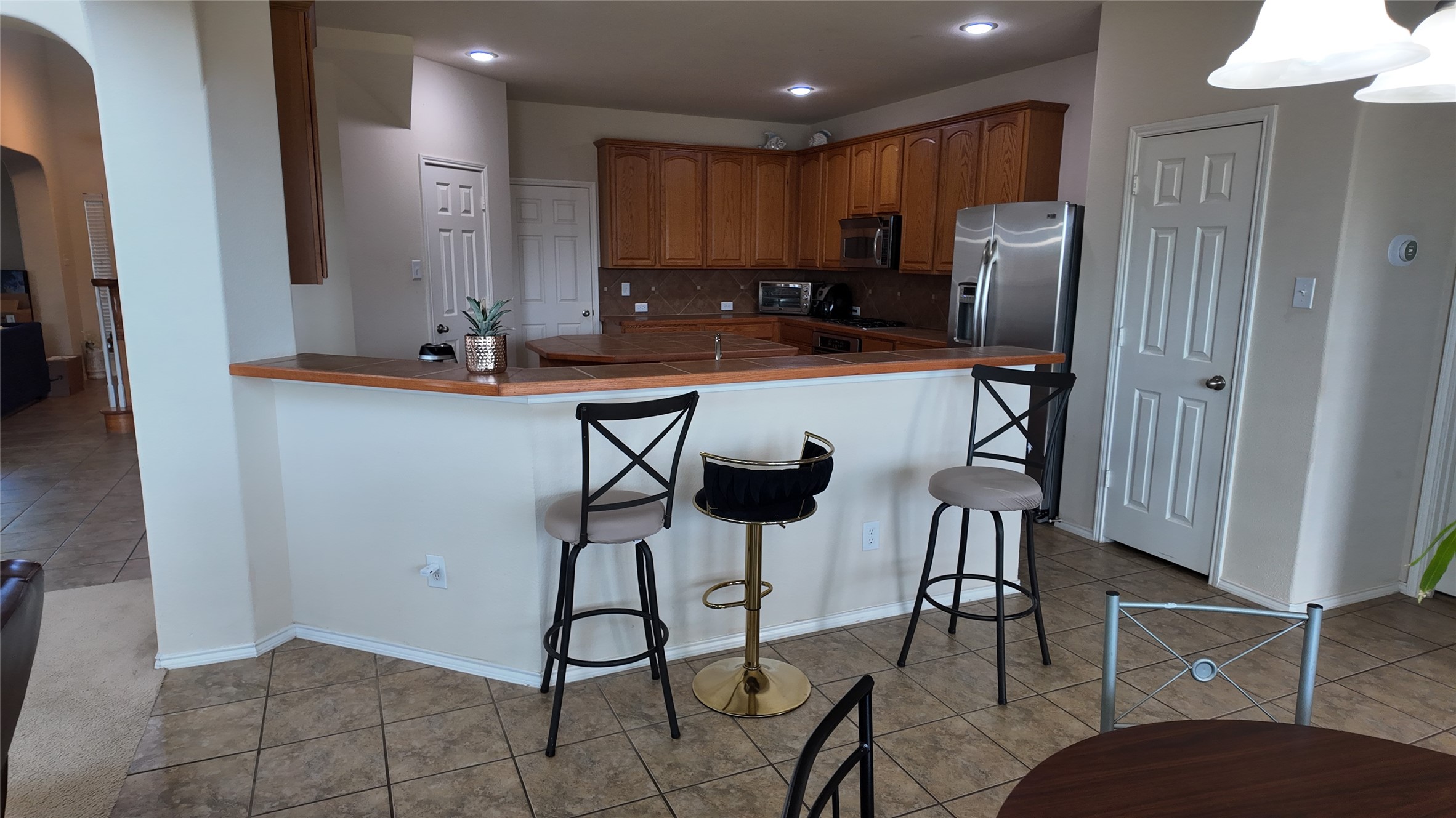 421 Roundrock Lane Fort Worth TX 76140