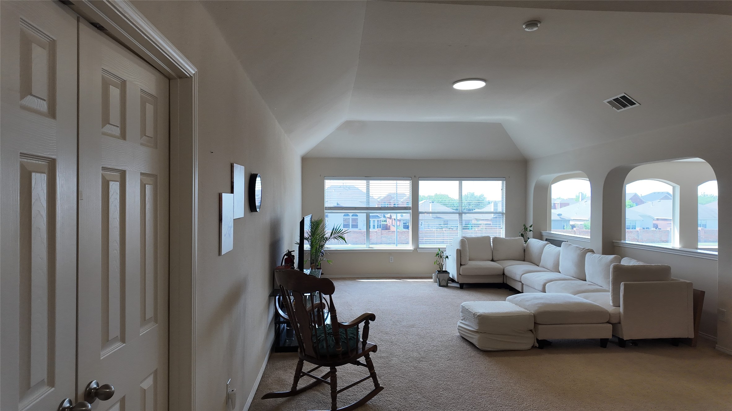 421 Roundrock Lane Fort Worth TX 76140