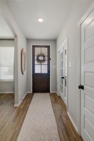 2960 Dixondale Drive Fort Worth TX 76108