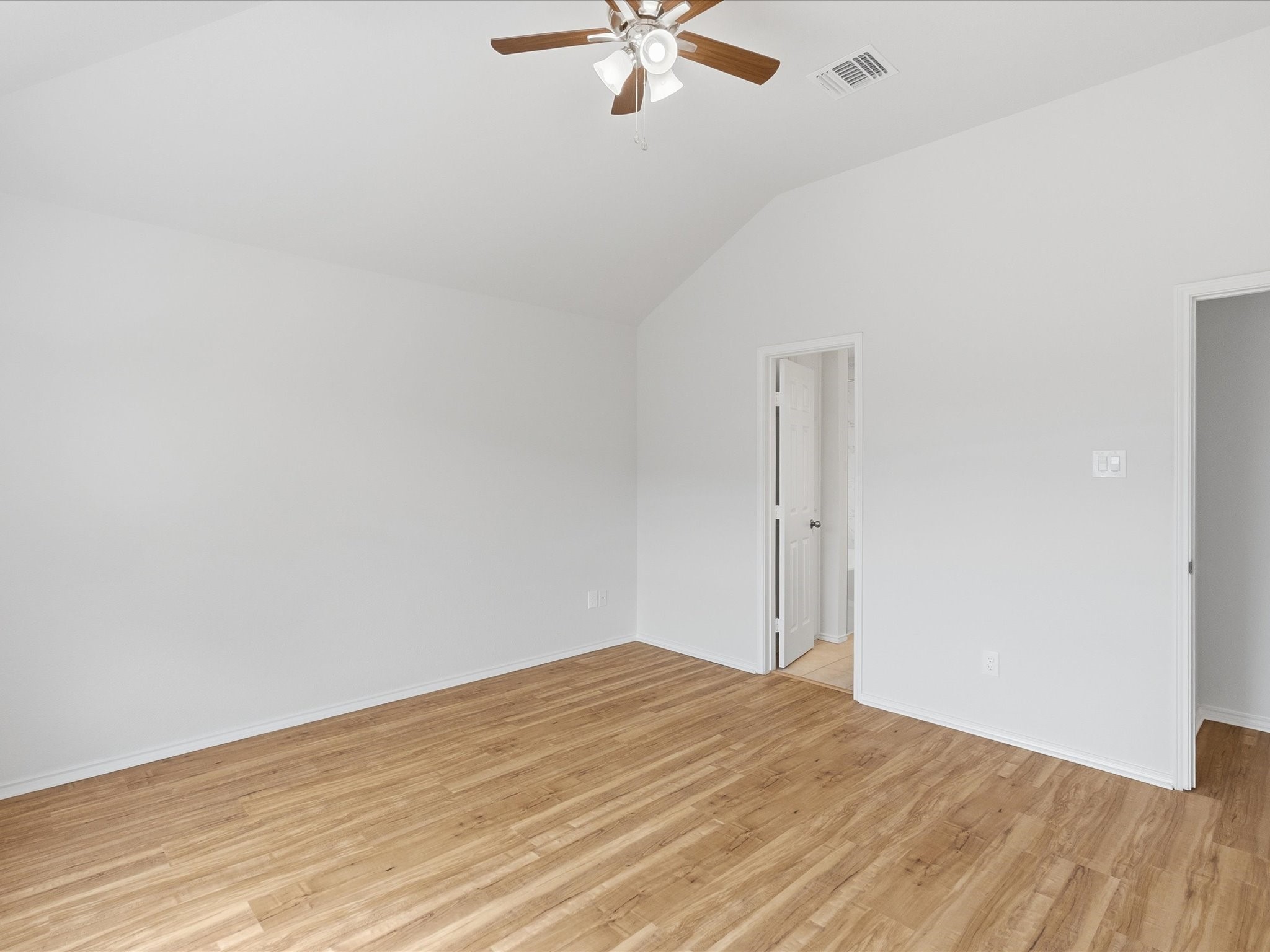 1821 Kingsbrook Trail Fort Worth TX 76120
