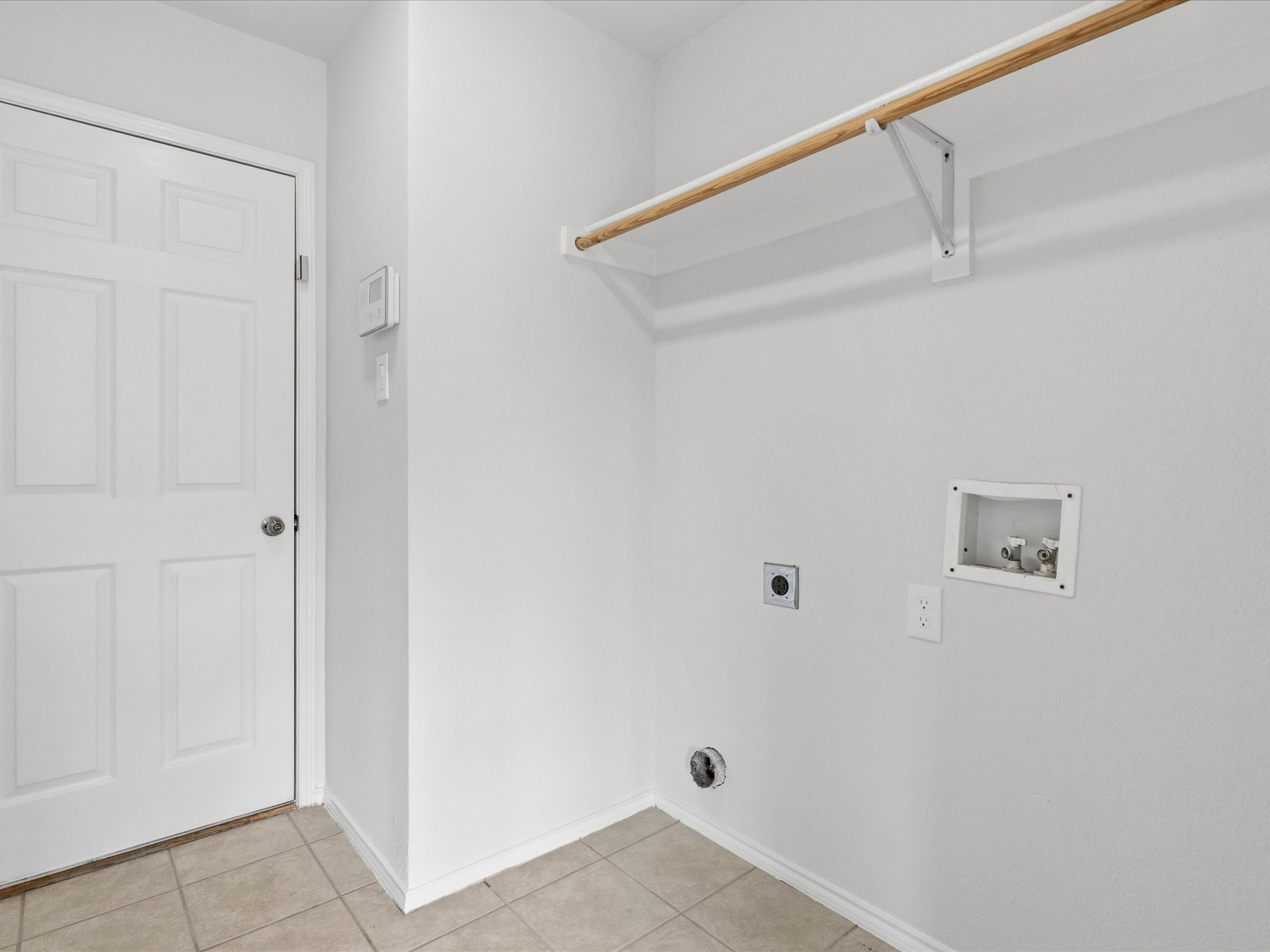 1821 Kingsbrook Trail Fort Worth TX 76120