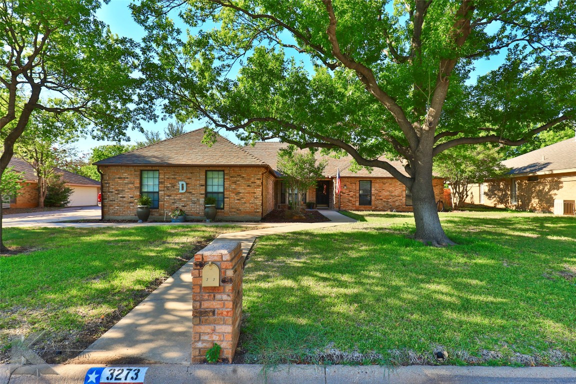3273 Woodlake Drive Abilene TX 79606