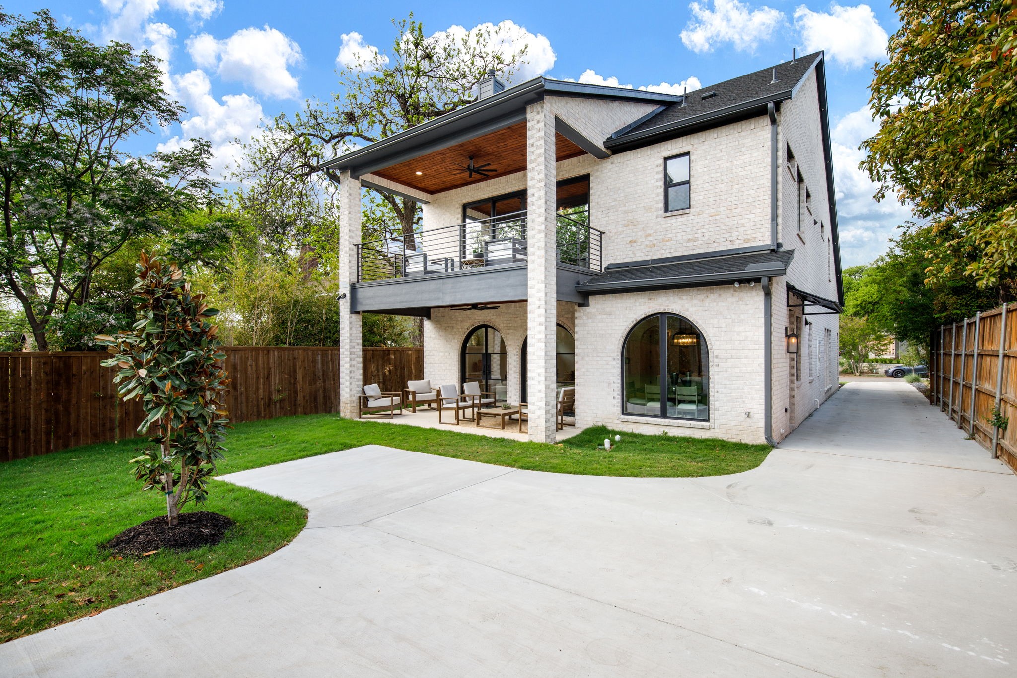6162 Prospect Avenue Dallas TX 75214