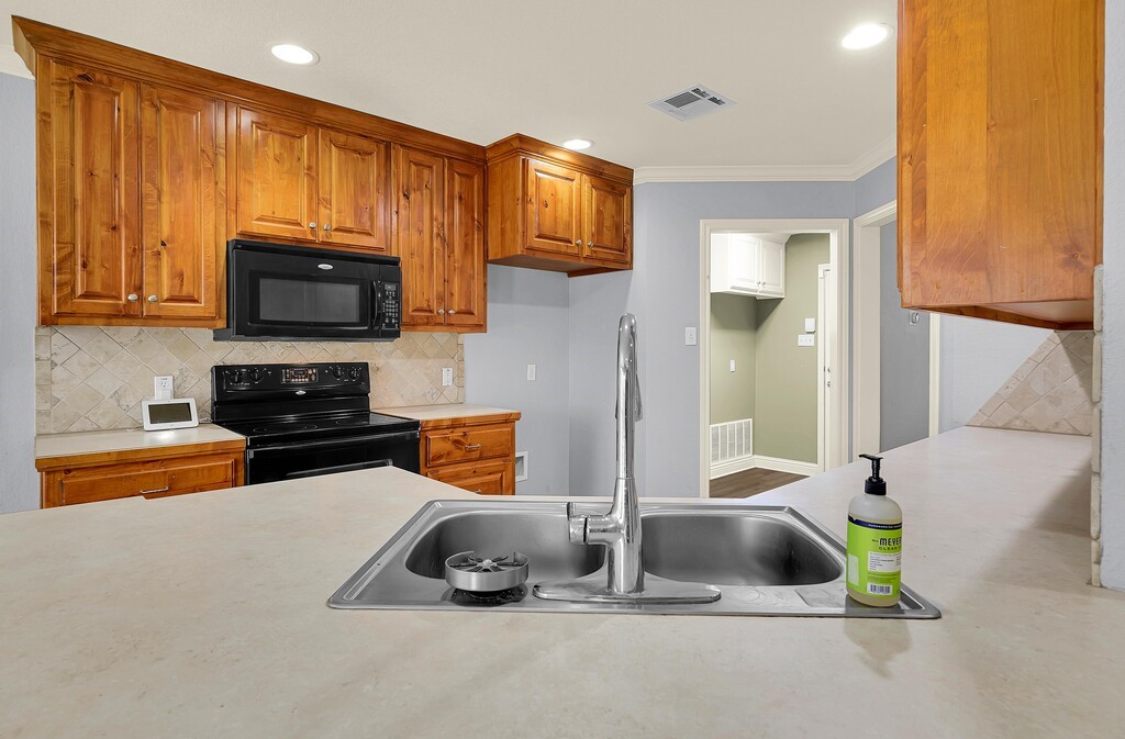 2813 Concho Bend Drive Waco TX 76712