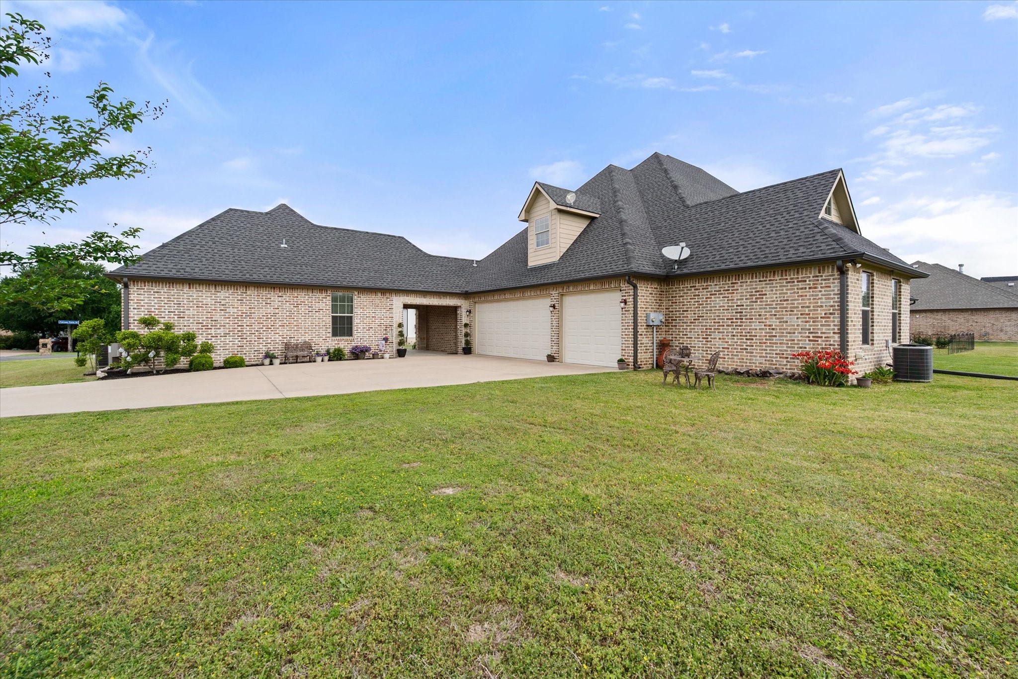 107 Fairway Parks Drive Corsicana TX 75110