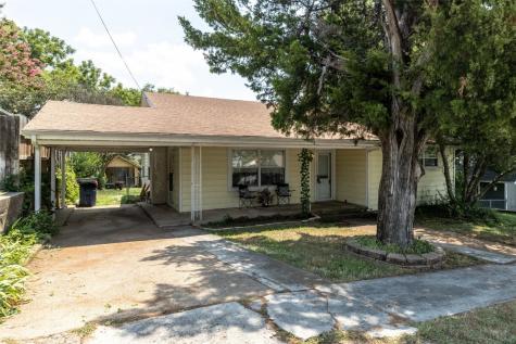 805 S Trinity Street Decatur TX 76234