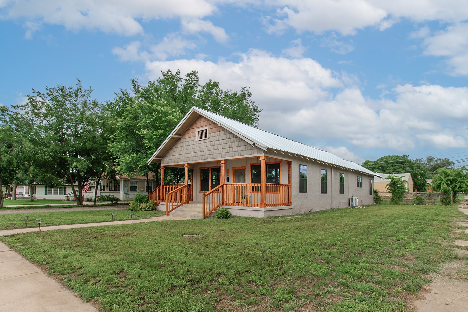 1200 S High Brady TX 76825