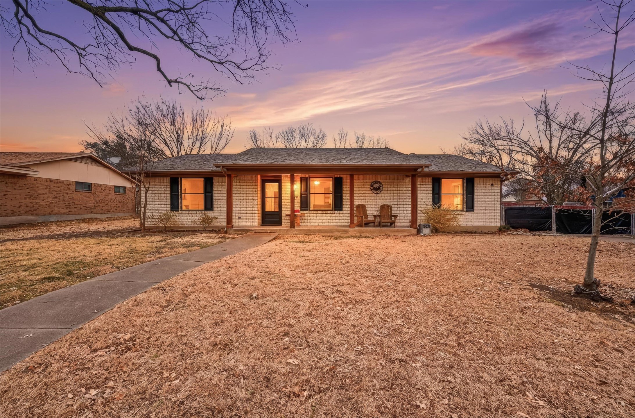 102 N Valley Street Red Oak TX 75154
