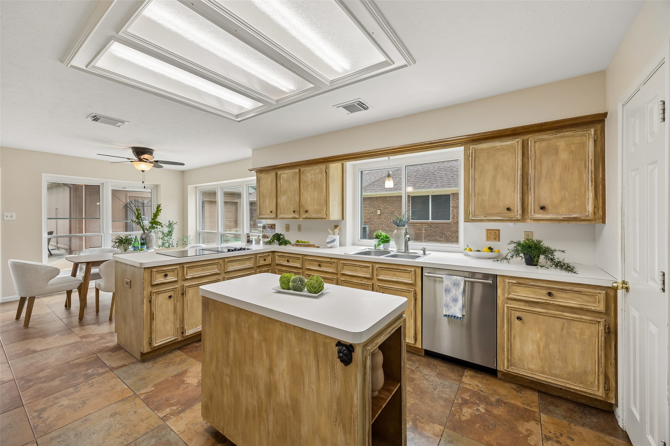 703 Foxmoor Drive Highland Village TX 75077