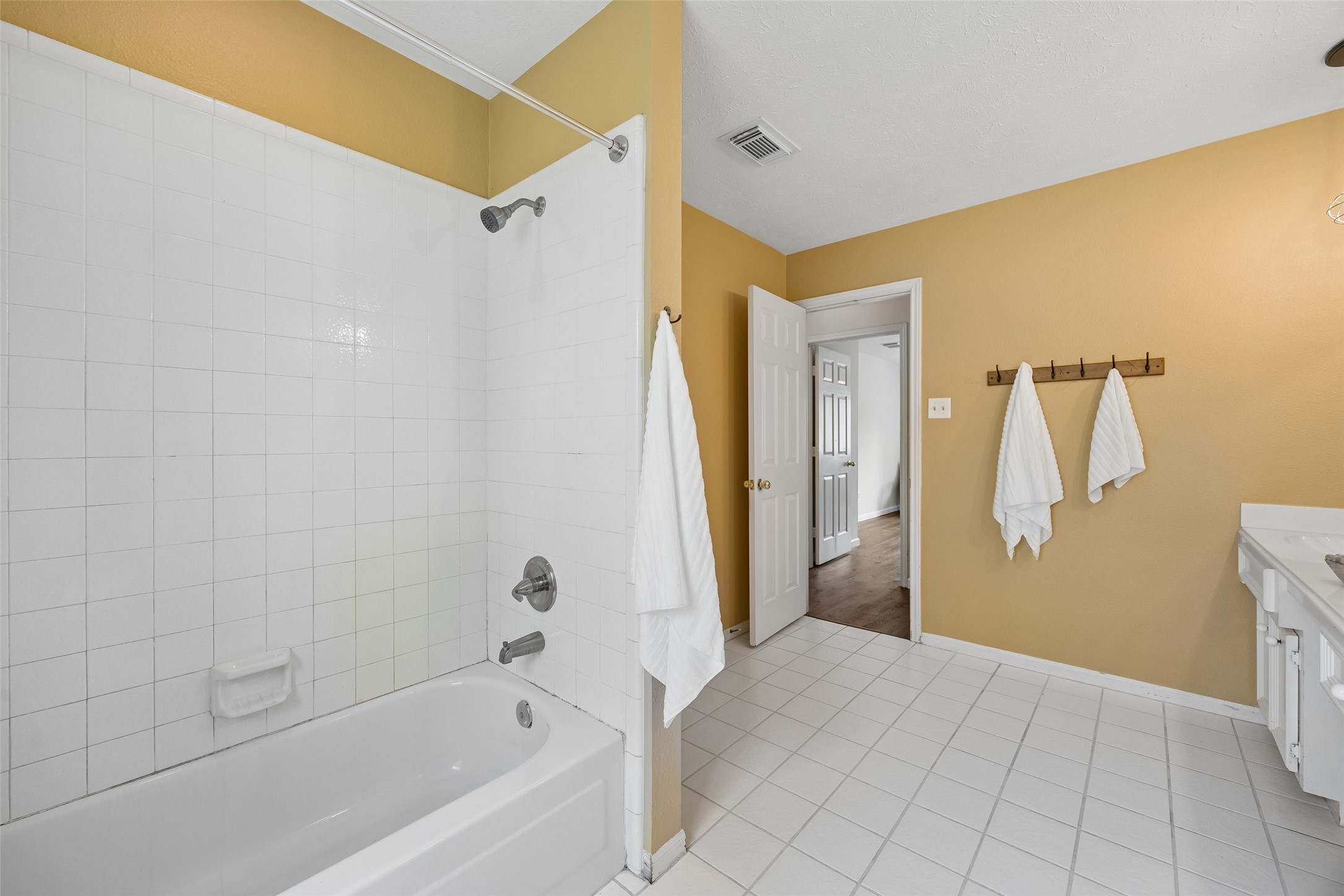 703 Foxmoor Drive Highland Village TX 75077