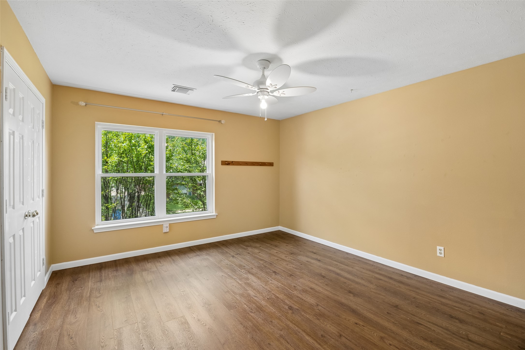 703 Foxmoor Drive Highland Village TX 75077