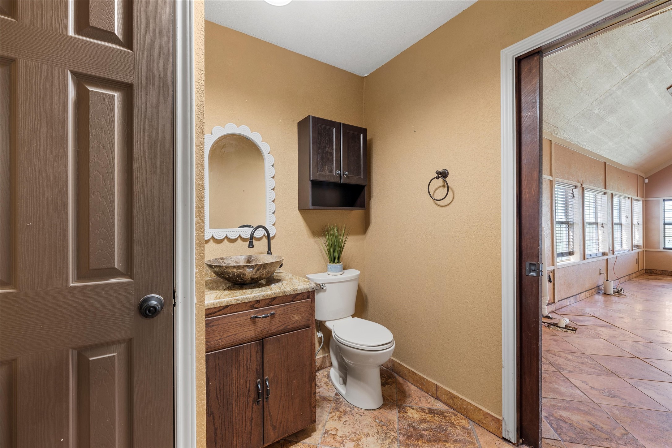 3433 W Tours Road West TX 76691