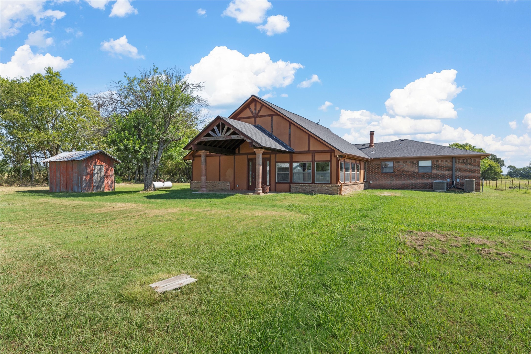 3433 W Tours Road West TX 76691