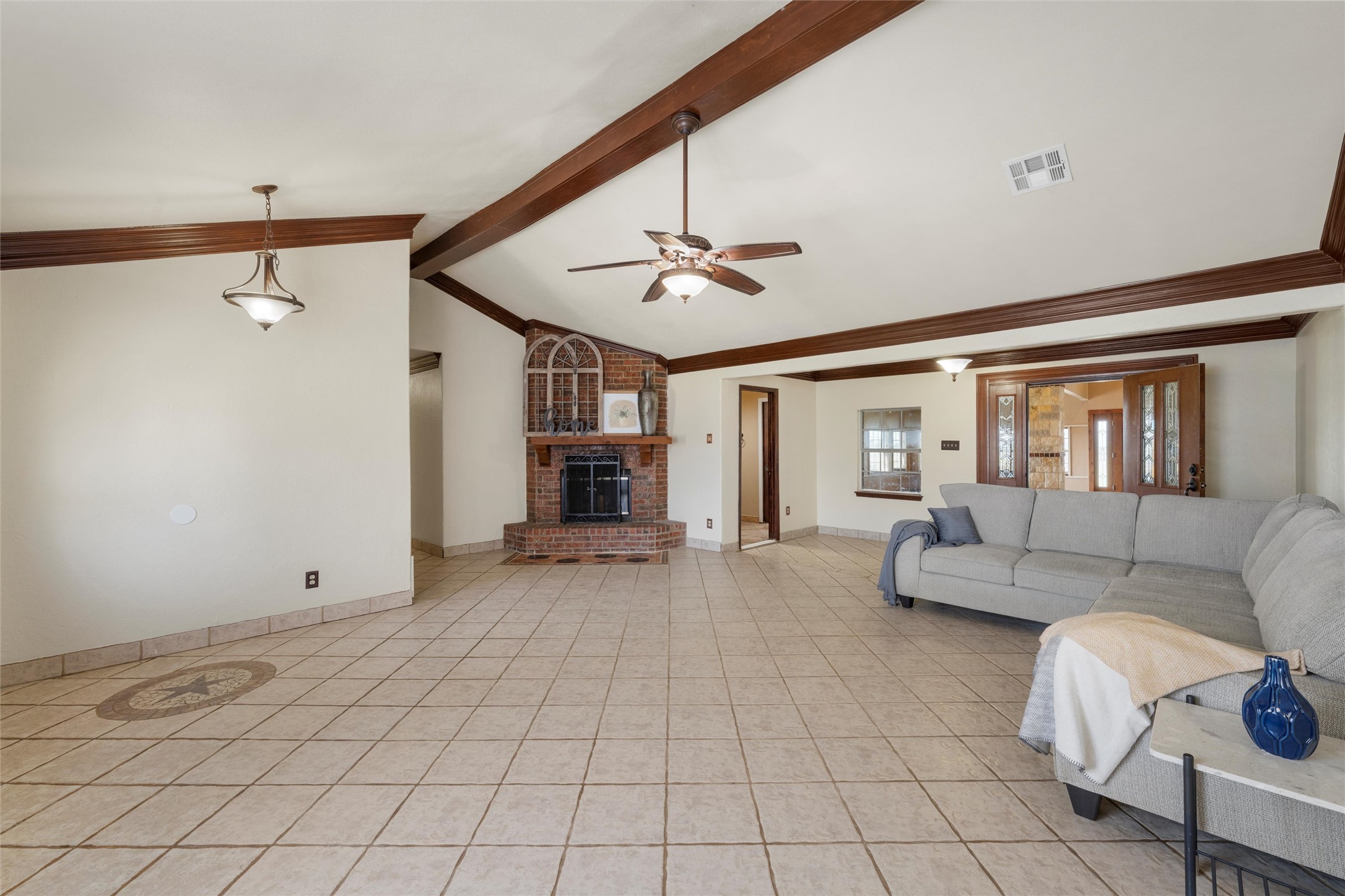 3433 W Tours Road West TX 76691