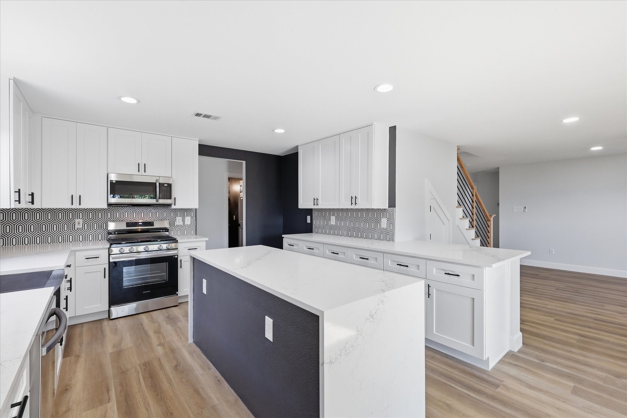 5644 Meadows Way North Richland Hills TX 76180