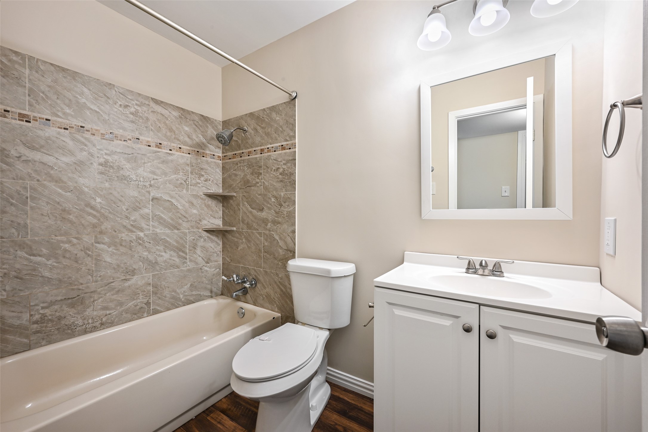7318 Emory Oak Lane Dallas TX 75249