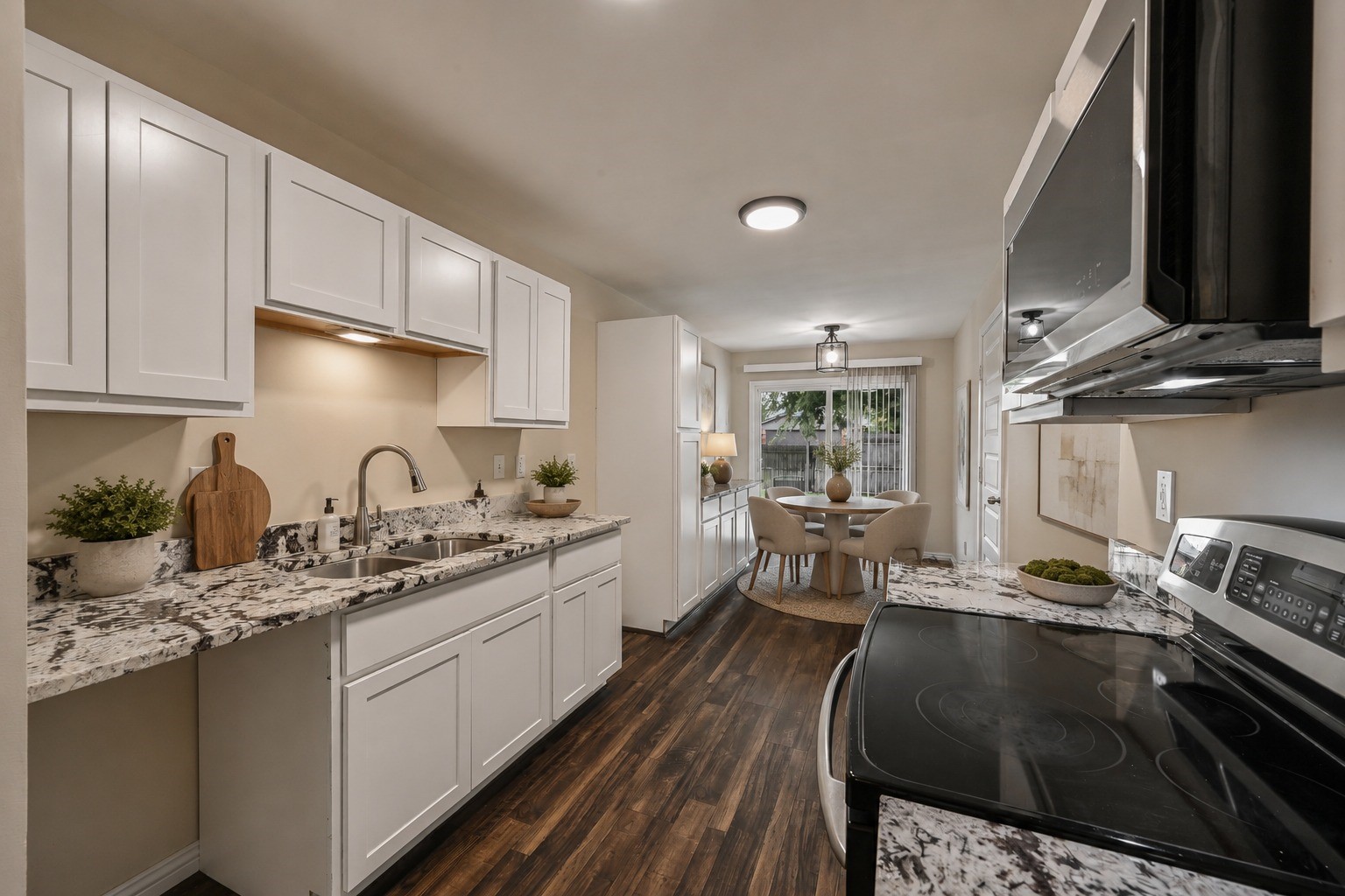 7318 Emory Oak Lane Dallas TX 75249