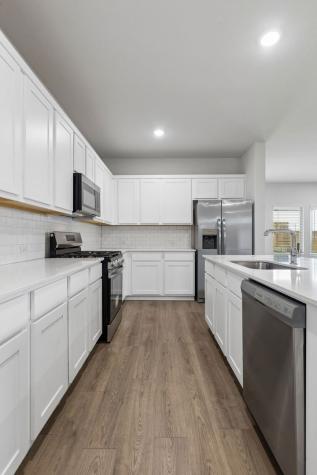1872 Balfour Bend Forney TX 75126