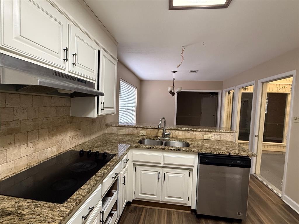 703 E Murco Drive Mineral Wells TX 76067